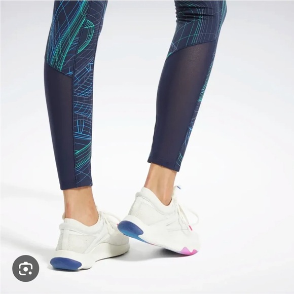 2/$30 Reebok Tights, Leggings, Yoga, Lux Performance Tight, Speedwick - Picture 6 of 16
